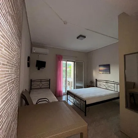 κτήμα καρνέση Appartement Edipsos