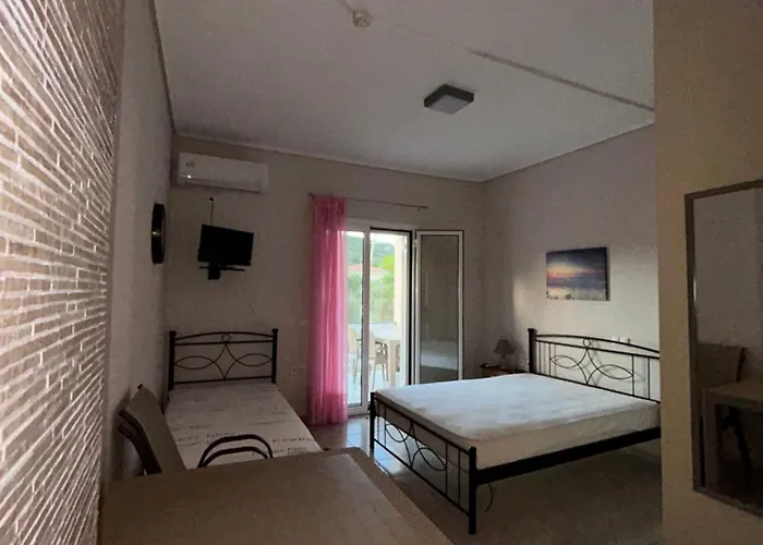 κτήμα καρνέση Apartment Edipsos