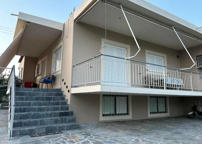 Apartment κτήμα καρνέση Edipsos